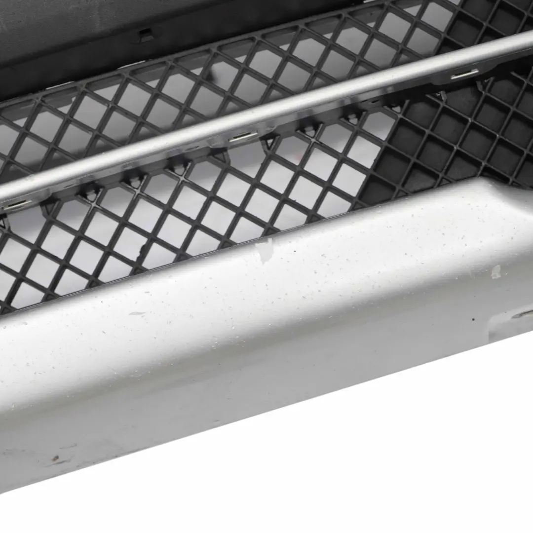 Kratka Zderzaka Przedniego Przód do BMW X1 E84 X Line o numerze 2993567 BMW X1 E84 X Line Kratka Zderzaka Przedniego Przód - SKU 2993567 - Numer Części 2993567