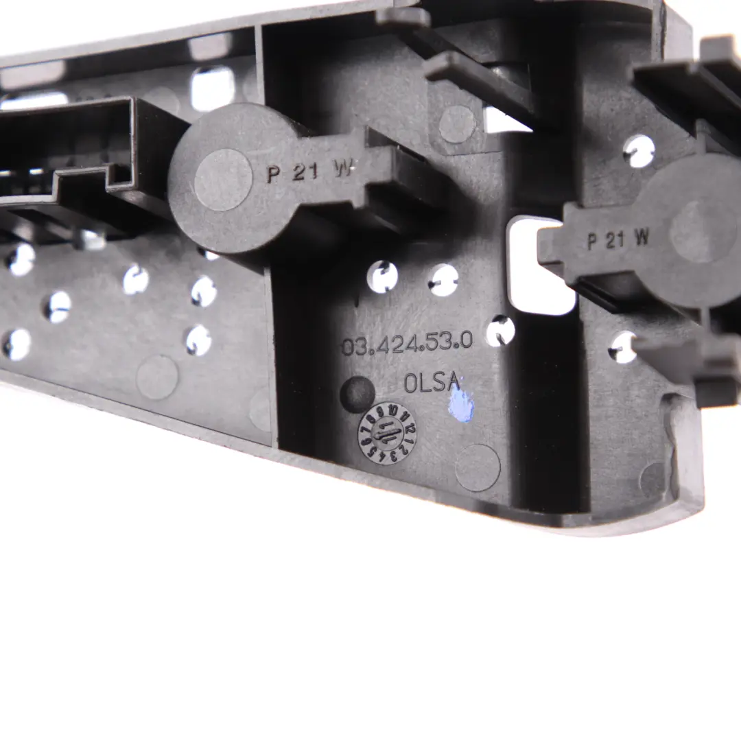 Support Ampoule Arriere Eclairage Panneau Lateral Droit pour BMW X1 E84 à propos du numéro de pièce 2993580 BMW X1 E84 Support Ampoule Arriere Eclairage Panneau Lateral Droit - SKU 2993580 - Numéro de pièce 2993580