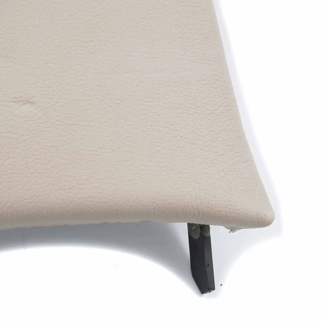 Schienale Sedile Posteriore Sinistro Finitura Laterale Pelle Oyster per BMW X1 E84 con numero di parte 2993617 BMW X1 E84 Schienale Sedile Posteriore Sinistro Finitura Laterale Pelle Oyster - SKU 2993617 - Numero di parte 2993617