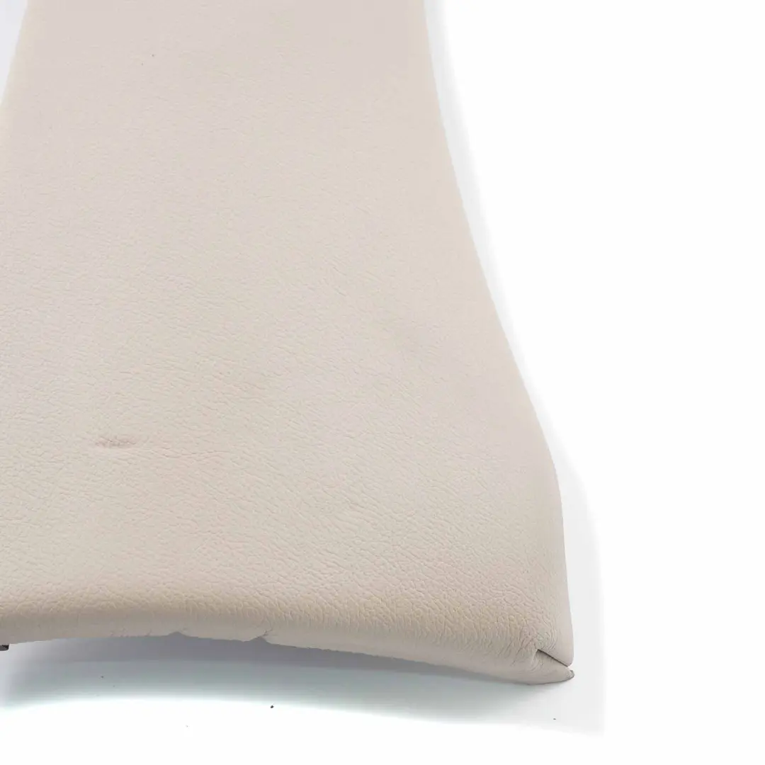 Schienale Sedile Posteriore Destro Finitura Laterale Pelle Oyster per BMW X1 E84 con numero di parte 2993618 BMW X1 E84 Schienale Sedile Posteriore Destro Finitura Laterale Pelle Oyster - SKU 2993618 - Numero di parte 2993618