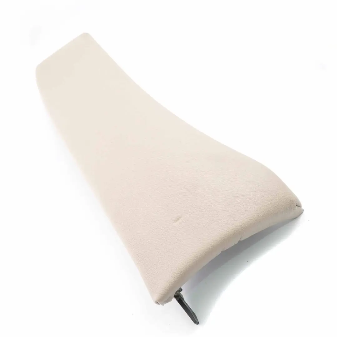 Boczek Tylnej Kanapy Prawy Skóra Oyster do BMW X1 E84 o numerze 2993618 BMW X1 E84 Boczek Tylnej Kanapy Prawy Skóra Oyster - SKU 2993618 - Numer Części 2993618