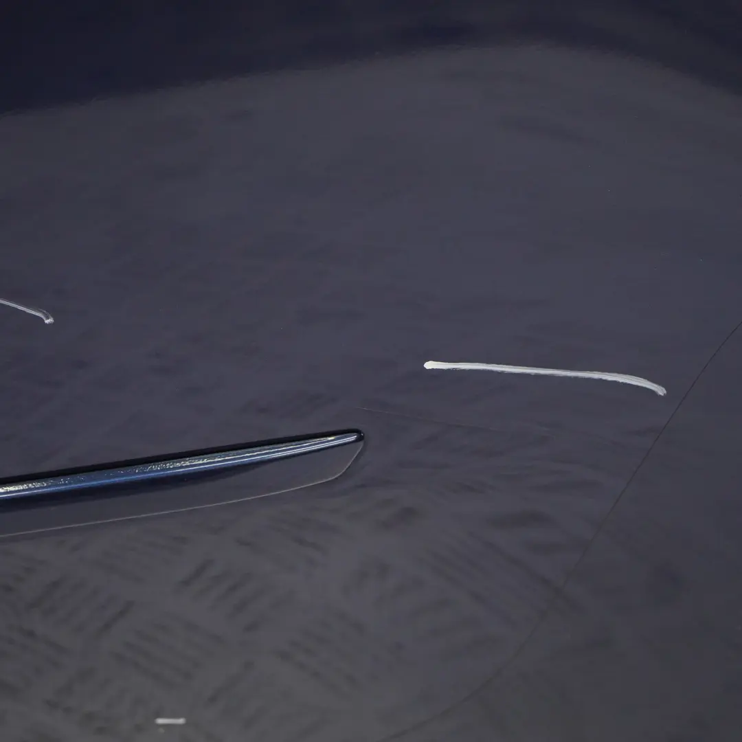 BMW X1 E84 Puerta Trasera Izquierda Tiefseeblau Deep Sea Blue Metallic - A76 - SKU 2993819-DSB - Número de pieza 2993819