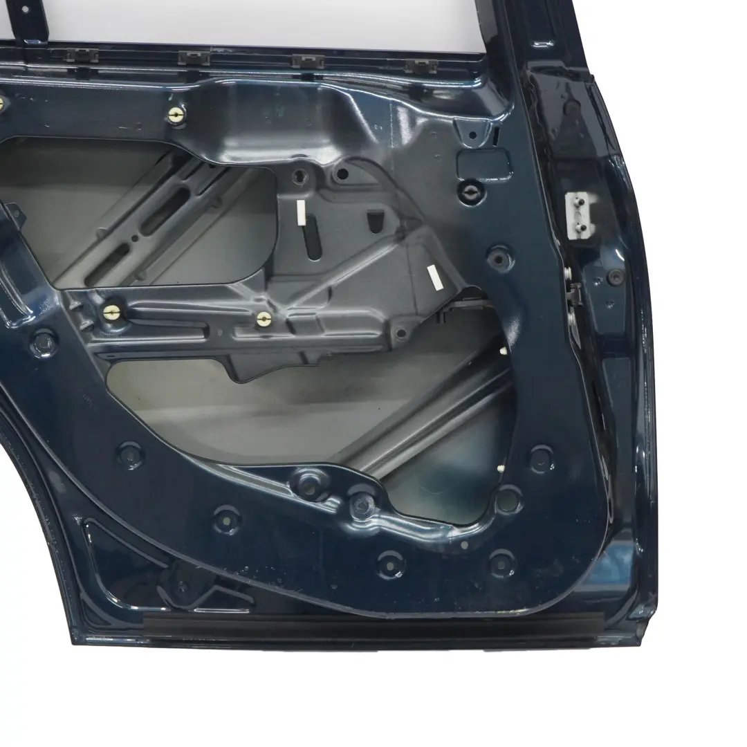 Arrière Gauche Bleu Minuit Métallisé - B38 pour BMW X1 E84 Porte à propos du numéro de pièce 2993819 BMW X1 E84 Porte Arrière Gauche Bleu Minuit Métallisé - B38 - SKU 2993819-MBM - Numéro de pièce 2993819