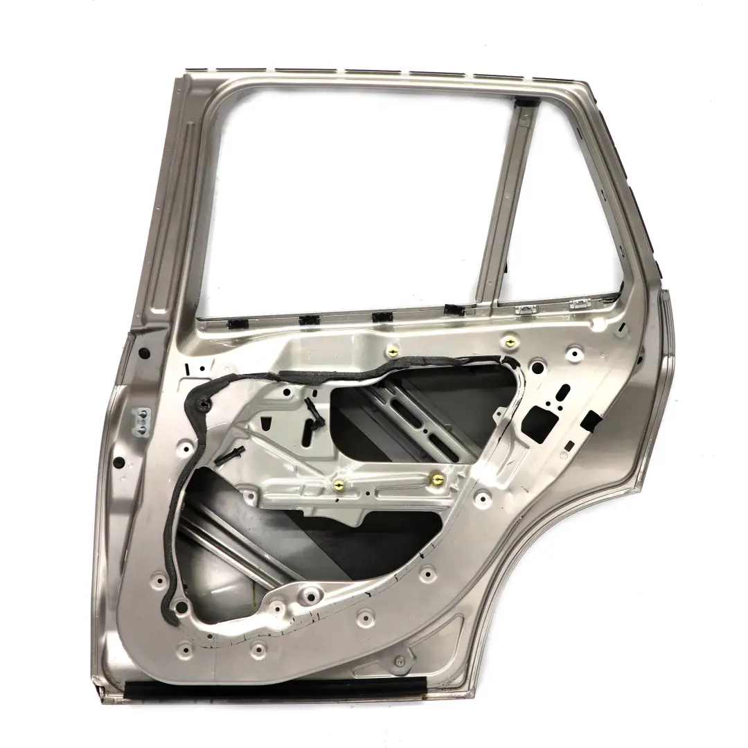 Door Rear Right O/S Kaschmirsilber Cashmere Silver Metallic - A72 to BMW X1 E84 with Part number 2993820 BMW X1 E84 Door Rear Right O/S Kaschmirsilber Cashmere Silver Metallic - A72 - SKU 2993820-KAS1 - Part number 2993820