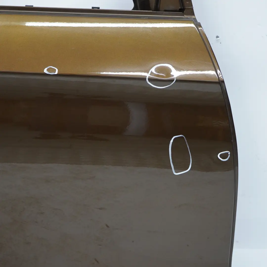 Puerta Trasera Derecha Marrón Marrakech Metalizado - B09 para BMW X1 E84 con número de pieza 2993820 BMW X1 E84 Puerta Trasera Derecha Marrón Marrakech Metalizado - B09 - SKU 2993820-MBR - Número de pieza 2993820