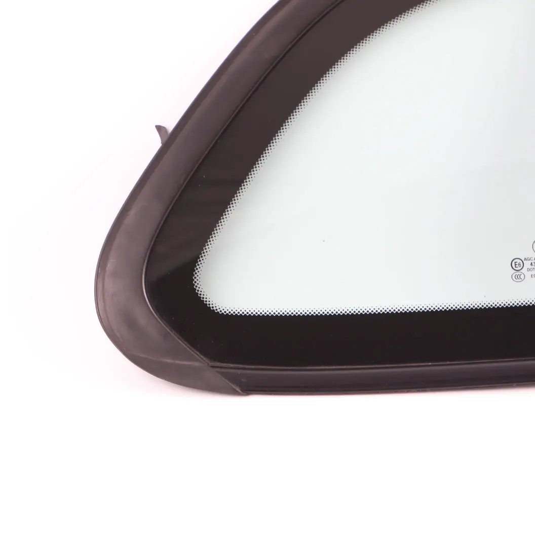 Puerta Trasera Derecha Cristal Ventana Lateral Verde AS2 para BMW X1 E84 con número de pieza 2993822 BMW X1 E84 Puerta Trasera Derecha Cristal Ventana Lateral Verde AS2 - SKU 2993822 - Número de pieza 2993822