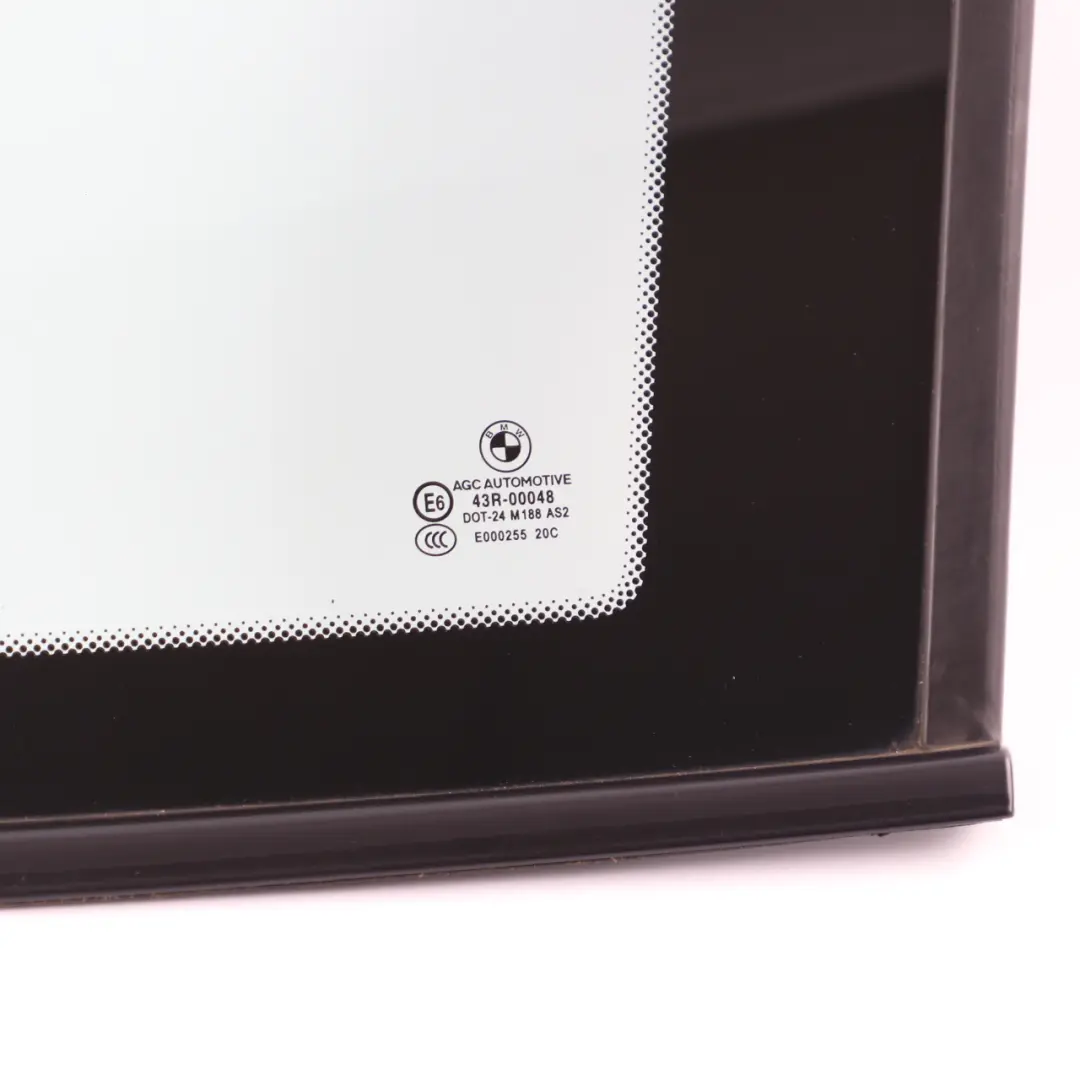 Porta Posteriore Destra Vetro Laterale Verde AS2 per BMW X1 E84 con numero di parte 2993822 BMW X1 E84 Porta Posteriore Destra Vetro Laterale Verde AS2 - SKU 2993822 - Numero di parte 2993822