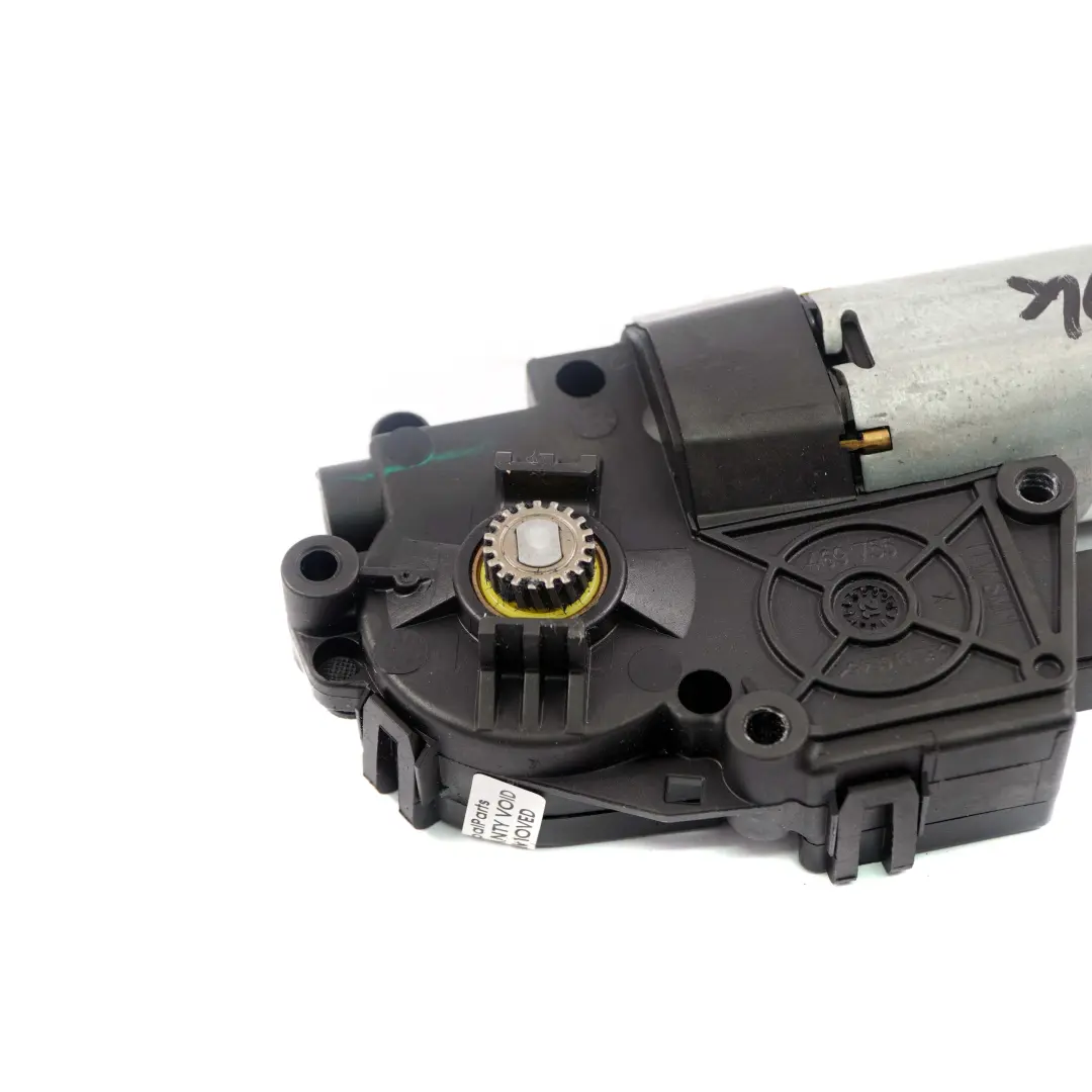 Sunroof Motor Mini F56 F55 F60 Panorama Sliding Roof Drive Unit Actuator to with Part number 2993883 Sunroof Motor Mini F56 F55 F60 Panorama Sliding Roof Drive Unit Actuator - SKU 2993883 - Part number 2993883