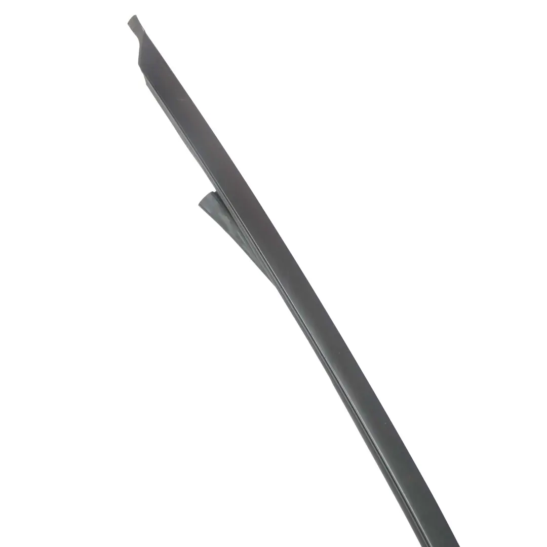 Listwa dachu dachowa lewa schwarz mat do BMW E82 o numerze 2996325 BMW E82 Listwa dachu dachowa lewa schwarz mat - SKU 2996325 - Numer Części 2996325