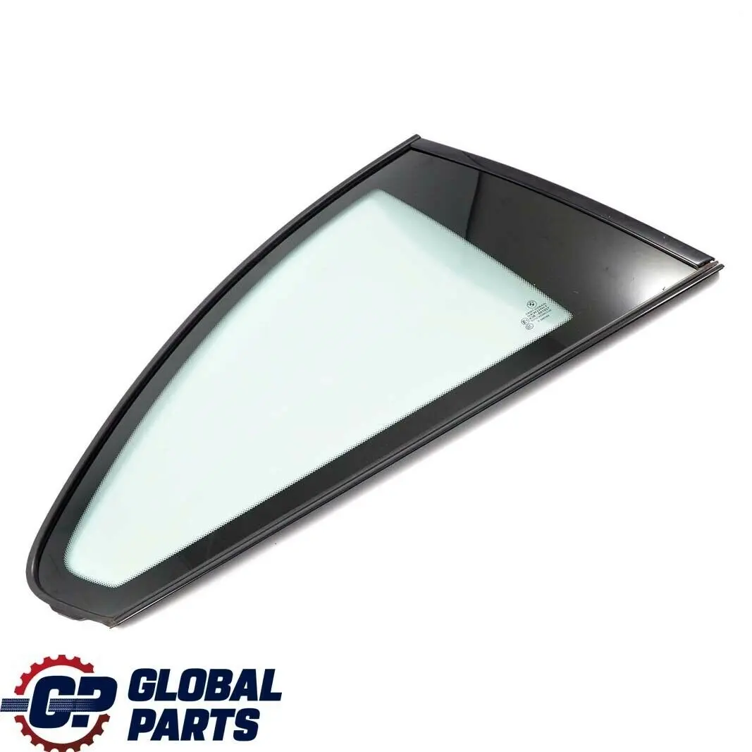 Trasero Derecho Ventana lateral AS2 Glanzschwarz Alto Brillo para BMW E82 con número de pieza 2996840 BMW E82 Trasero Derecho Ventana lateral AS2 Glanzschwarz Alto Brillo - SKU 2996840 - Número de pieza 2996840