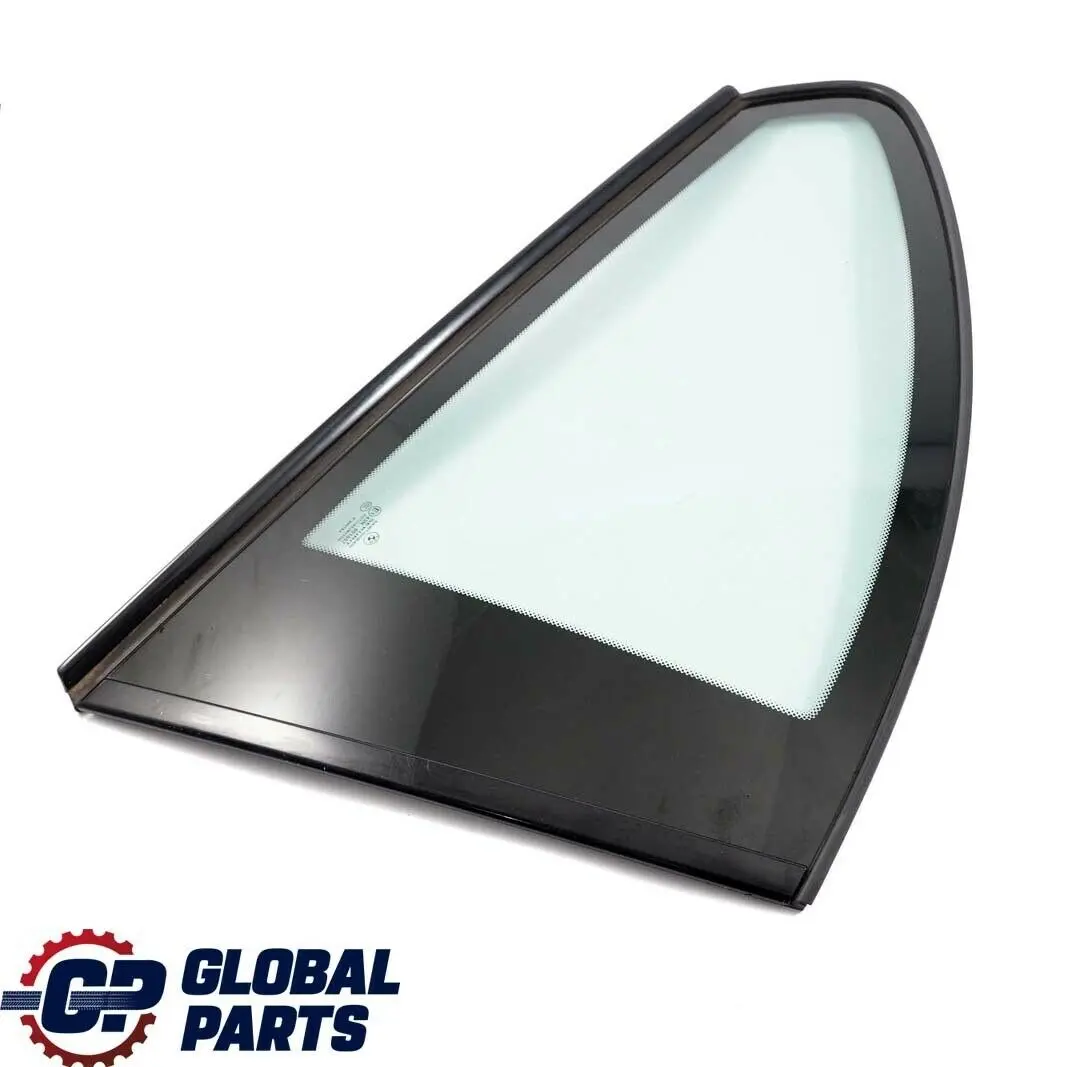 Trasero Derecho Ventana lateral AS2 Glanzschwarz Alto Brillo para BMW E82 con número de pieza 2996840 BMW E82 Trasero Derecho Ventana lateral AS2 Glanzschwarz Alto Brillo - SKU 2996840 - Número de pieza 2996840