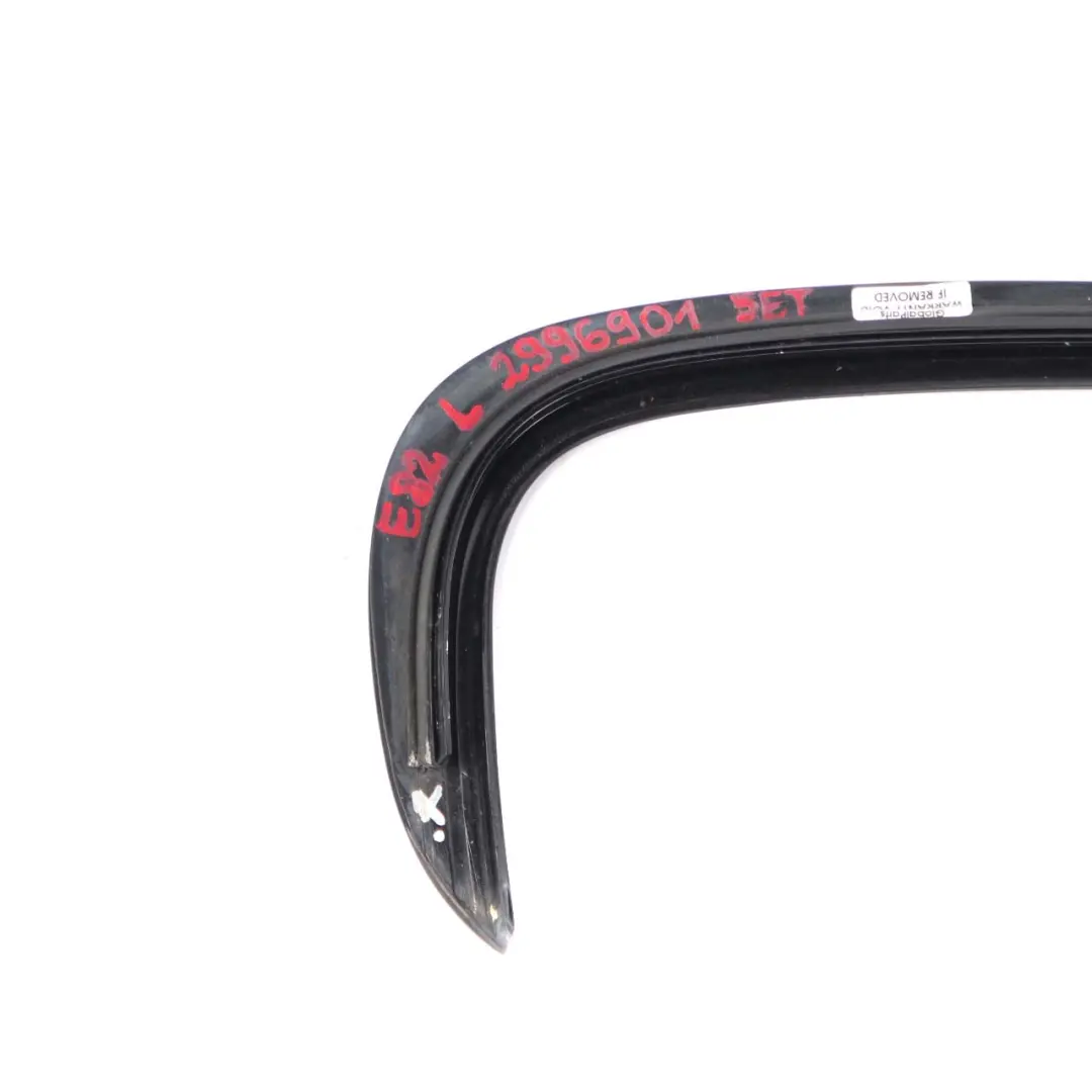 Roof Frame Strip Left Right N/O/S Black Glanzschwarz Shadow Line to BMW E82 with Part number 2996901 BMW E82 Roof Frame Strip Left Right N/O/S Black Glanzschwarz Shadow Line - SKU 2996901/2996902 - Part number 2996901
