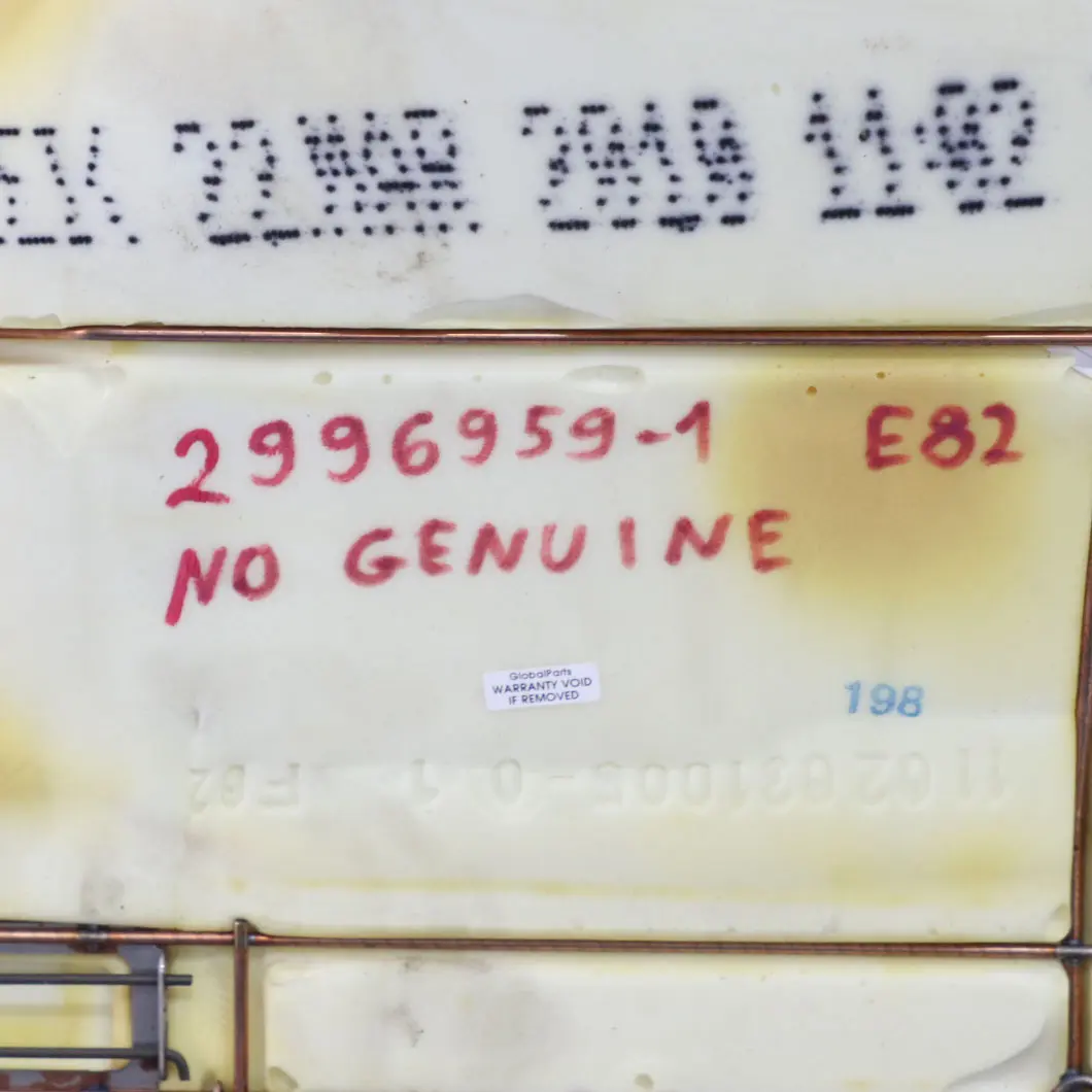 BMW E82 Kanapa Tylna Siedzisko Czerwona Skóra - SKU 2996959-1 - Numer Części 2996959