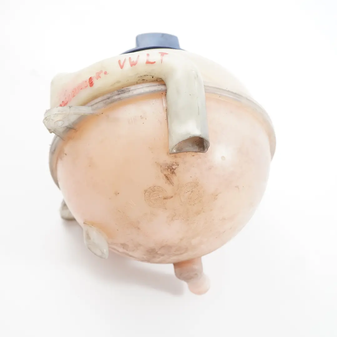 réservoir d'expansion du liquide de refroidissement pour Volkswagen LT 35 à propos du numéro de pièce 2D0121403K Volkswagen LT 35 réservoir d'expansion du liquide de refroidissement - SKU 2D0121403K - Numéro de pièce 2D0121403K