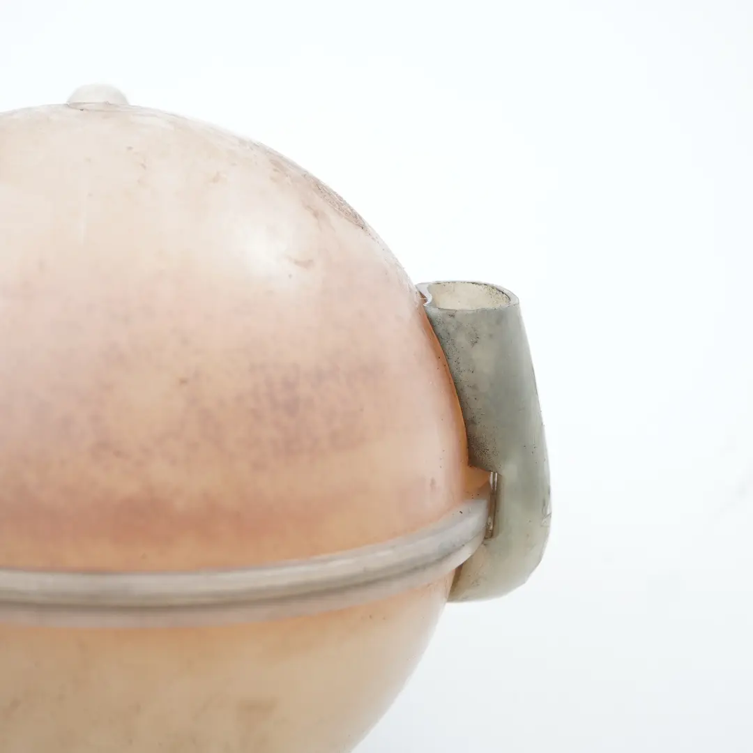 Coolant Expansion Tank Coolant Overflow Reservoir to Volkswagen LT 35 with Part number 2D0121403K Volkswagen LT 35 Coolant Expansion Tank Coolant Overflow Reservoir - SKU 2D0121403K - Part number 2D0121403K