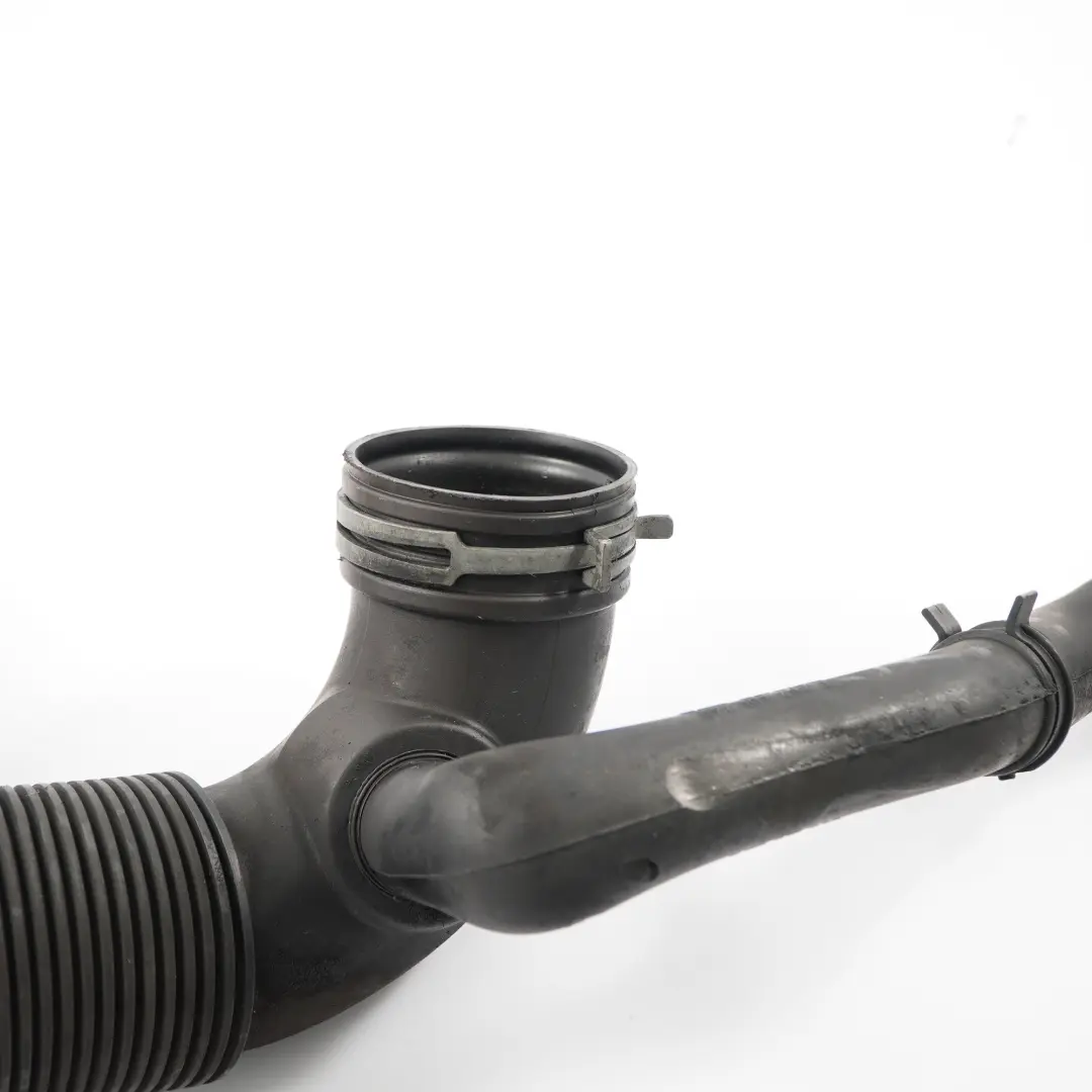 Luft ansaug leitung Schlauch für Volkswagen VW LT 35 2.5 TDI mit Teilenummer 2D0129627M Volkswagen VW LT 35 2.5 TDI Luft ansaug leitung Schlauch - SKU 2D0129627M - Teilenummer 2D0129627M