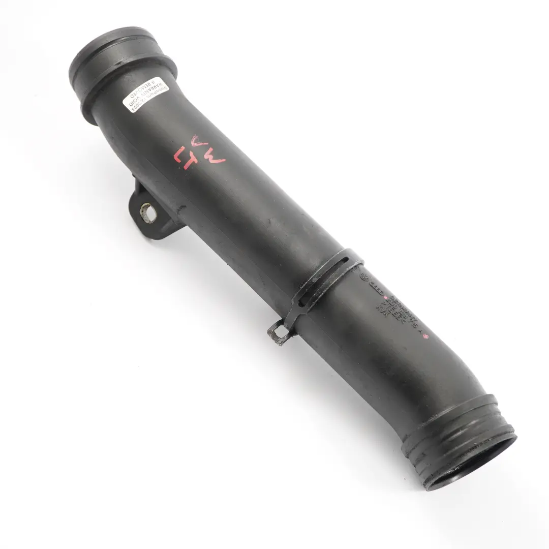 Ladeluftkühler Ansaugrohrleitung für Volkswagen VW LT 35 Diesel mit Teilenummer 2D0129715A Volkswagen VW LT 35 Diesel Ladeluftkühler Ansaugrohrleitung - SKU 2D0129715A - Teilenummer 2D0129715A