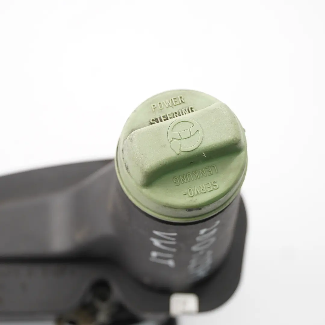 Steering Pump Fluid Reservoir Tank to VW Volkswagen LT 35 Power with Part number 2D0422371 VW Volkswagen LT 35 Power Steering Pump Fluid Reservoir Tank - SKU 2D0422371 - Part number 2D0422371