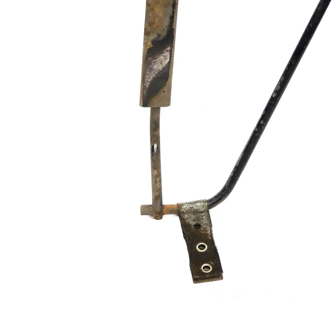 Supporto staffa angolare per montaggio ruota per Volkswagen VW LT 35 con numero di parte 2D0801901C Volkswagen VW LT 35 Supporto staffa angolare per montaggio ruota - SKU 2D0801901C - Numero di parte 2D0801901C