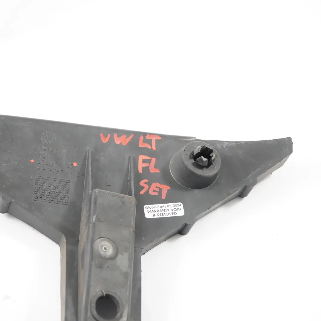 VW Volkswagen LT 35 Support de pare-chocs avant gauche Support montage - SKU 2D0807135 - Numéro de pièce 2D0807135
