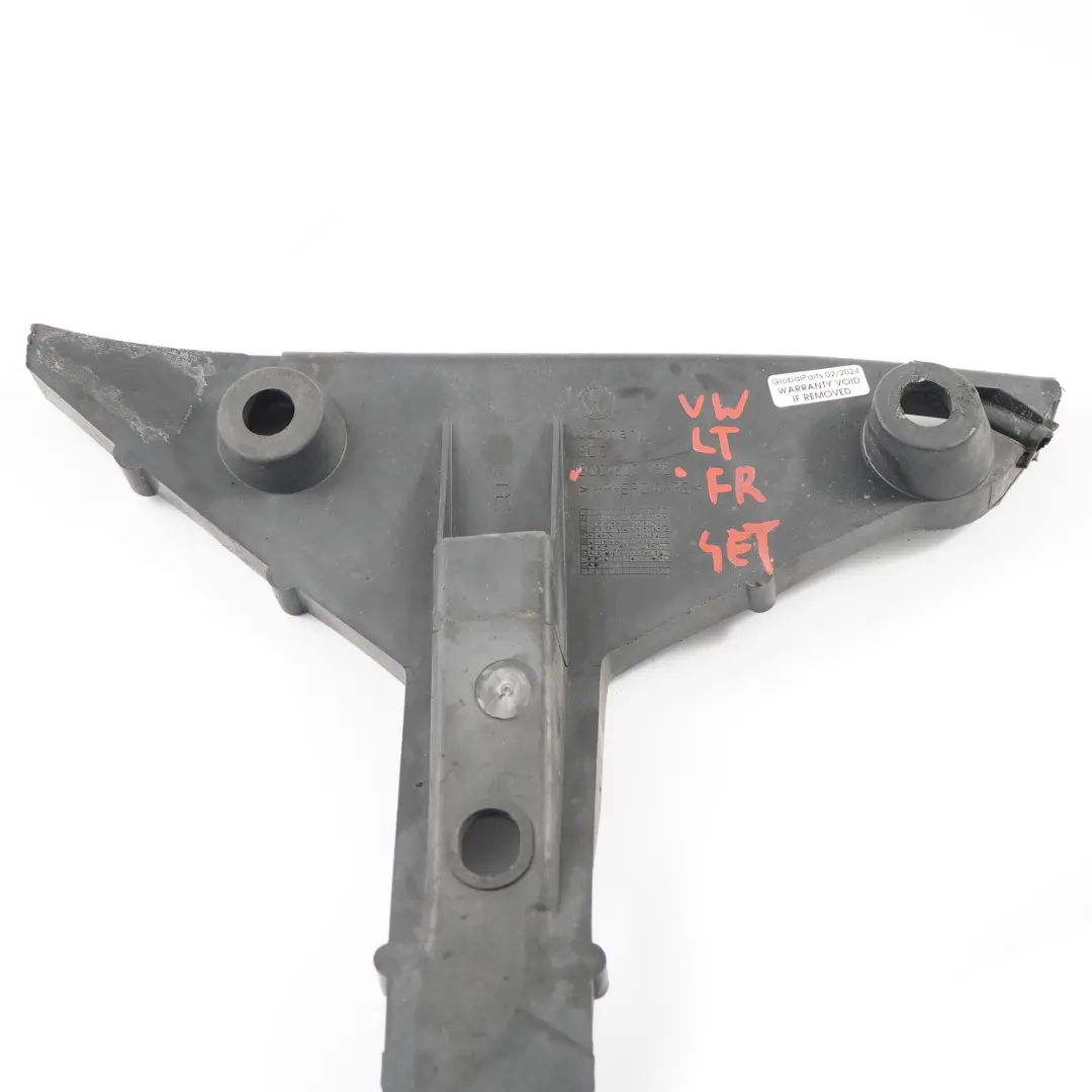 Bumper Bracket Front Right O/S Mount Holder to VW Volkswagen LT 35 with Part number 2D0807136 VW Volkswagen LT 35 Bumper Bracket Front Right O/S Mount Holder - SKU 2D0807136 - Part number 2D0807136