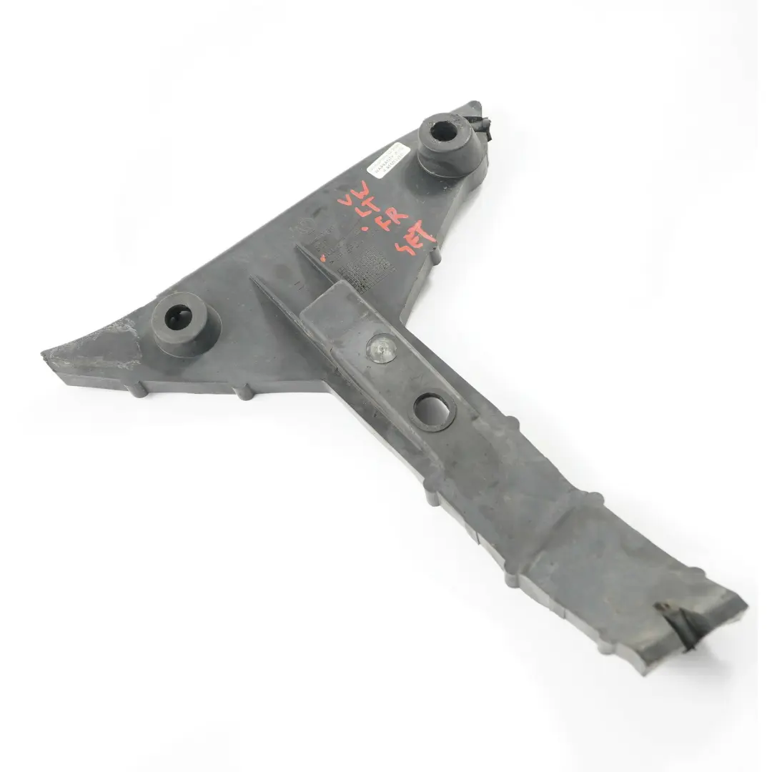 Stoßstangen Halterung Vorne Rechts Halterung für VW Volkswagen LT 35 mit Teilenummer 2D0807136 VW Volkswagen LT 35 Stoßstangen Halterung Vorne Rechts Halterung - SKU 2D0807136 - Teilenummer 2D0807136