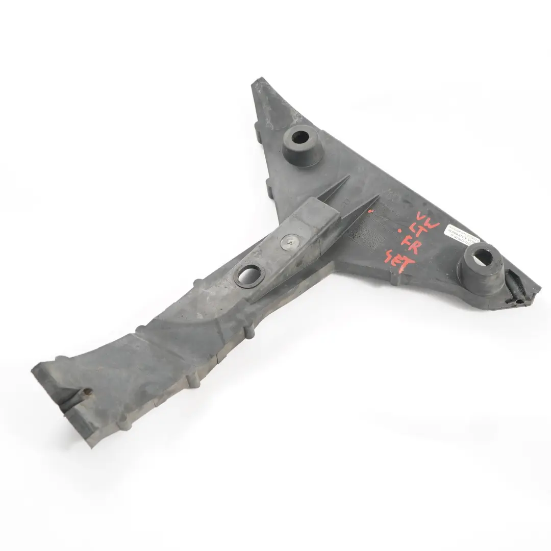 VW Volkswagen LT 35 Support de pare-chocs avant droit Support montage - SKU 2D0807136 - Numéro de pièce 2D0807136