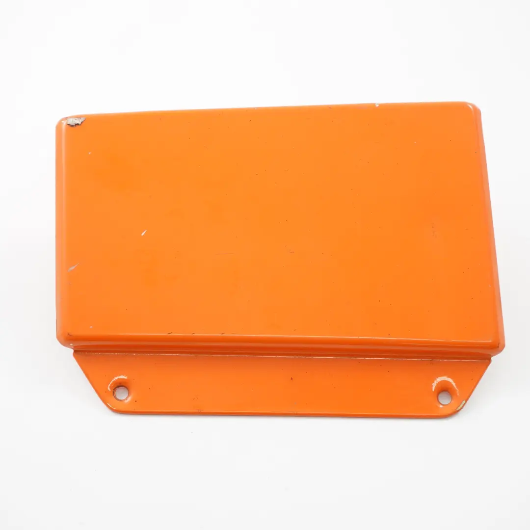 Couvercle de trappe à carburant Orange pour VW Volkswagen LT 35 à propos du numéro de pièce 2D0809905B VW Volkswagen LT 35 Couvercle de trappe à carburant Orange - SKU 2D0809905B - Numéro de pièce 2D0809905B