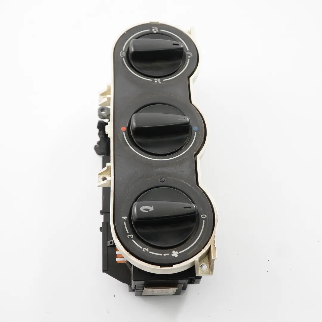 Luft Heizlüfter Gebläse Kühlung Panel Steuermodul für VW Volkswagen LT 35 mit Teilenummer 2D0819045 VW Volkswagen LT 35 Luft Heizlüfter Gebläse Kühlung Panel Steuermodul - SKU 2D0819045 - Teilenummer 2D0819045