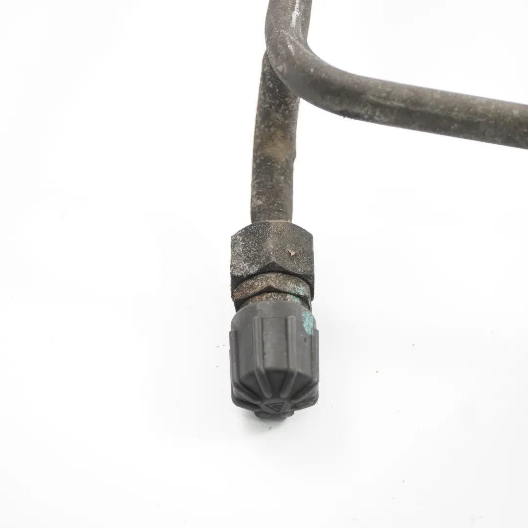 Tuyau d'air Conditionnement Tuyau réfrigérant pour Volkswagen VW LT 35 à propos du numéro de pièce 2D0820739L Volkswagen VW LT 35 Tuyau d'air Conditionnement Tuyau réfrigérant - SKU 2D0820739L - Numéro de pièce 2D0820739L