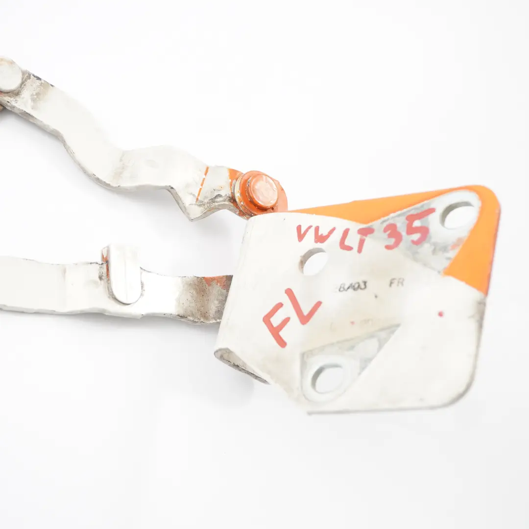 Capó Bisagra Delantera Izquierda Blanco para VW Volkswagen LT 35 con número de pieza 2D0823301B VW Volkswagen LT 35 Capó Bisagra Delantera Izquierda Blanco - SKU 2D0823301B - Número de pieza 2D0823301B