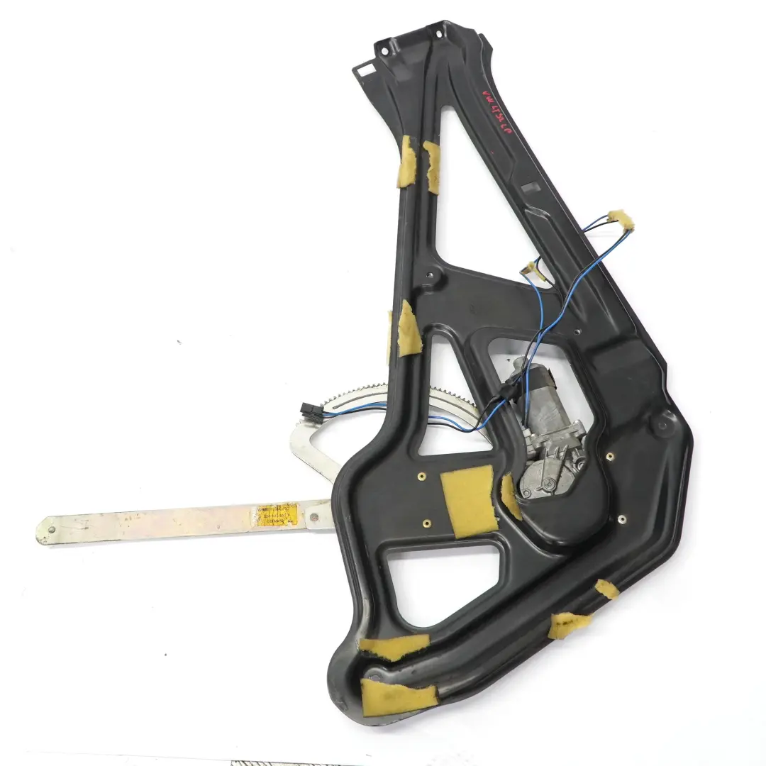 Meccanismo Alzacristalli Motore Porta Anteriore Sinistra per VW LT 35 con numero di parte 2D0837461 VW LT 35 Meccanismo Alzacristalli Motore Porta Anteriore Sinistra - SKU 2D0837461 - Numero di parte 2D0837461