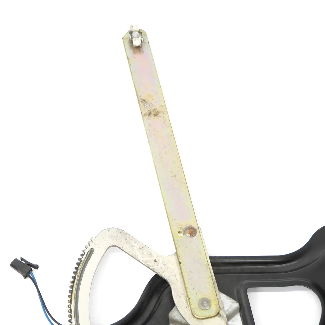 Meccanismo Alzacristalli Motore Porta Anteriore Sinistra per VW LT 35 con numero di parte 2D0837461 VW LT 35 Meccanismo Alzacristalli Motore Porta Anteriore Sinistra - SKU 2D0837461 - Numero di parte 2D0837461