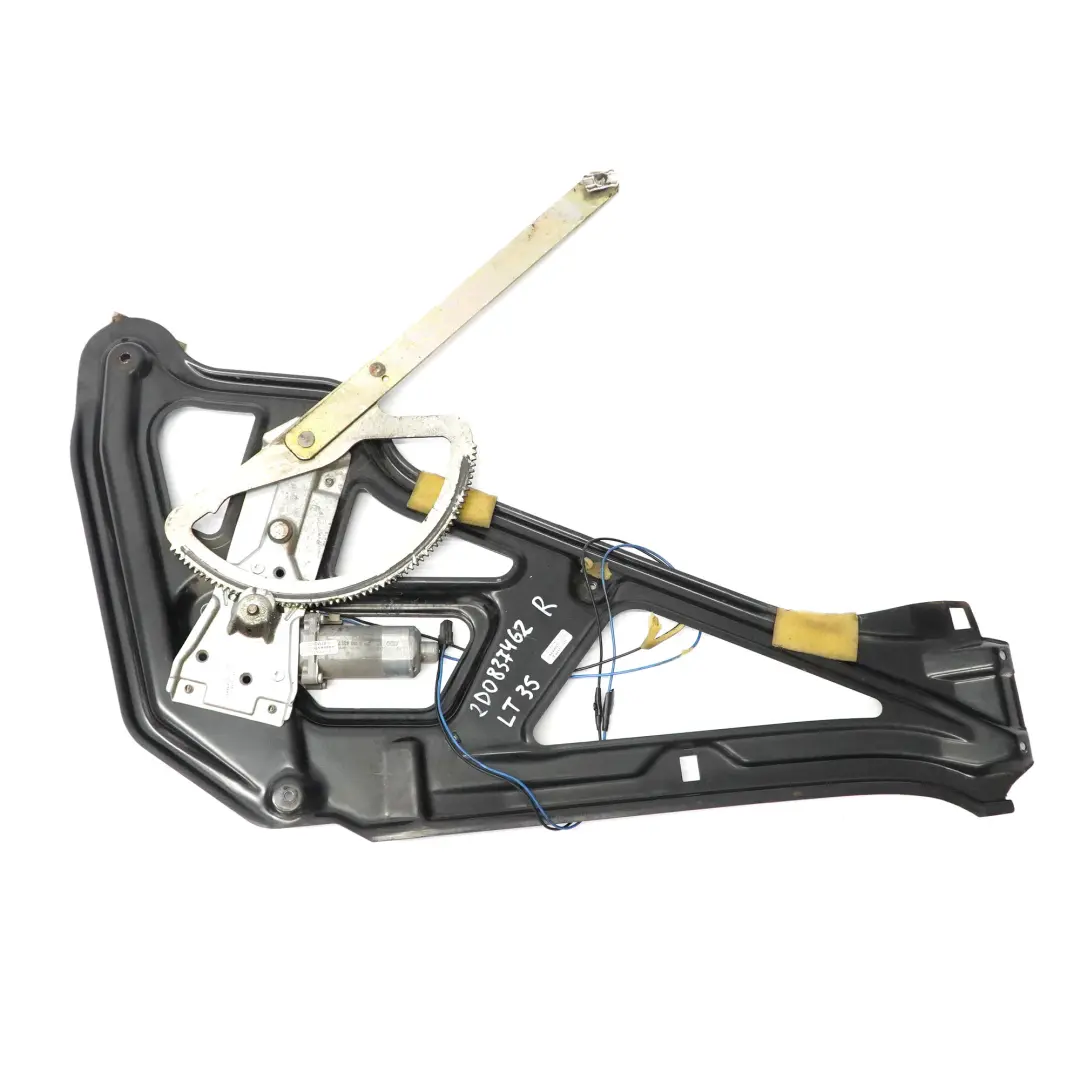 Meccanismo Alzacristalli Motore Porta Anteriore Destra per VW LT 35 con numero di parte 2D0837462 VW LT 35 Meccanismo Alzacristalli Motore Porta Anteriore Destra - SKU 2D0837462 - Numero di parte 2D0837462