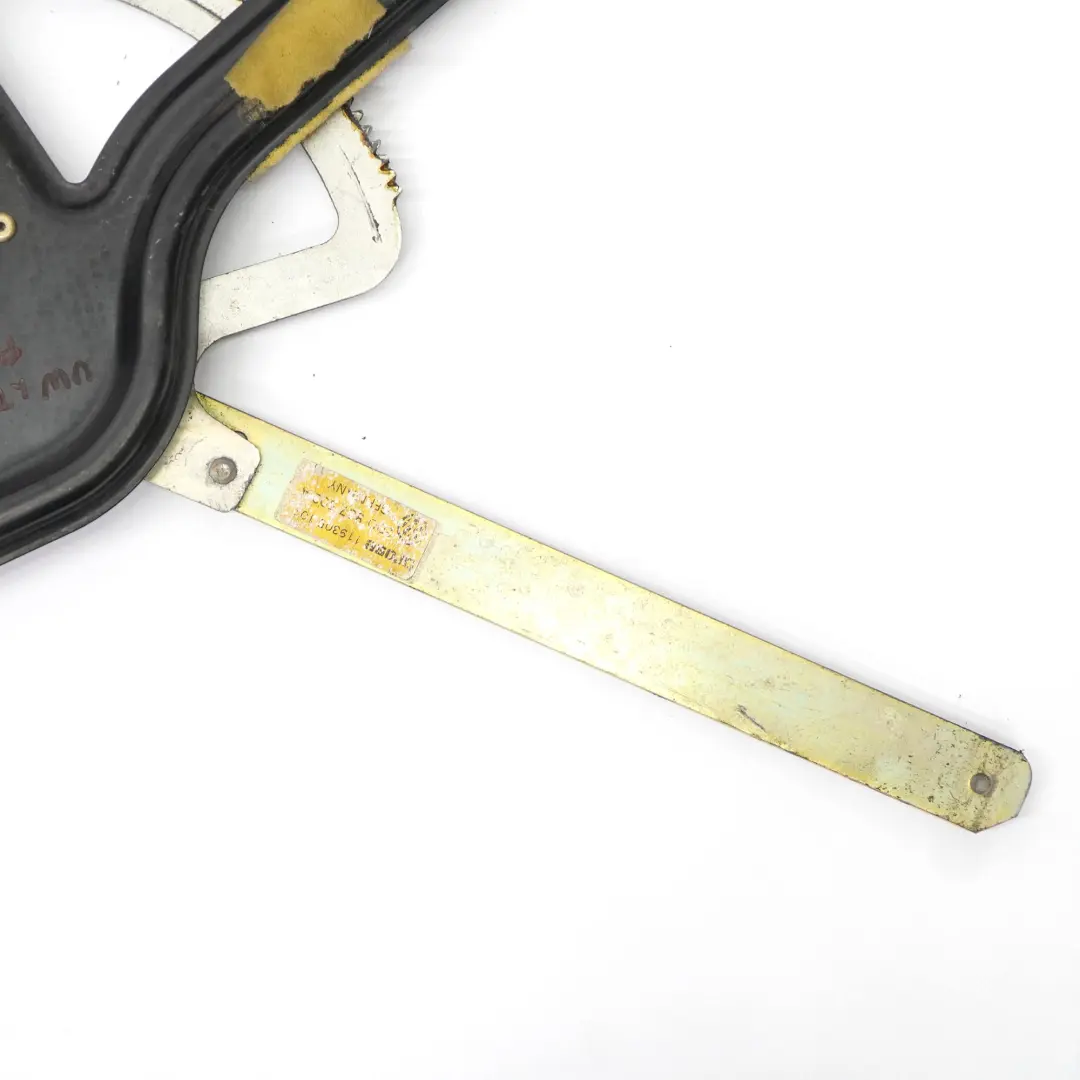 Meccanismo Alzacristalli Motore Porta Anteriore Destra per VW LT 35 con numero di parte 2D0837462 VW LT 35 Meccanismo Alzacristalli Motore Porta Anteriore Destra - SKU 2D0837462 - Numero di parte 2D0837462