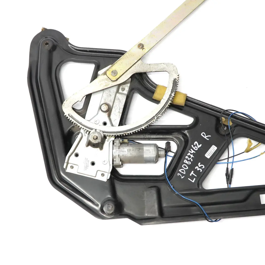 Fensterheber Mechanismus Motor Vordertür Rechts für VW Volkswagen LT 35 mit Teilenummer 2D0837462 VW Volkswagen LT 35 Fensterheber Mechanismus Motor Vordertür Rechts - SKU 2D0837462 - Teilenummer 2D0837462