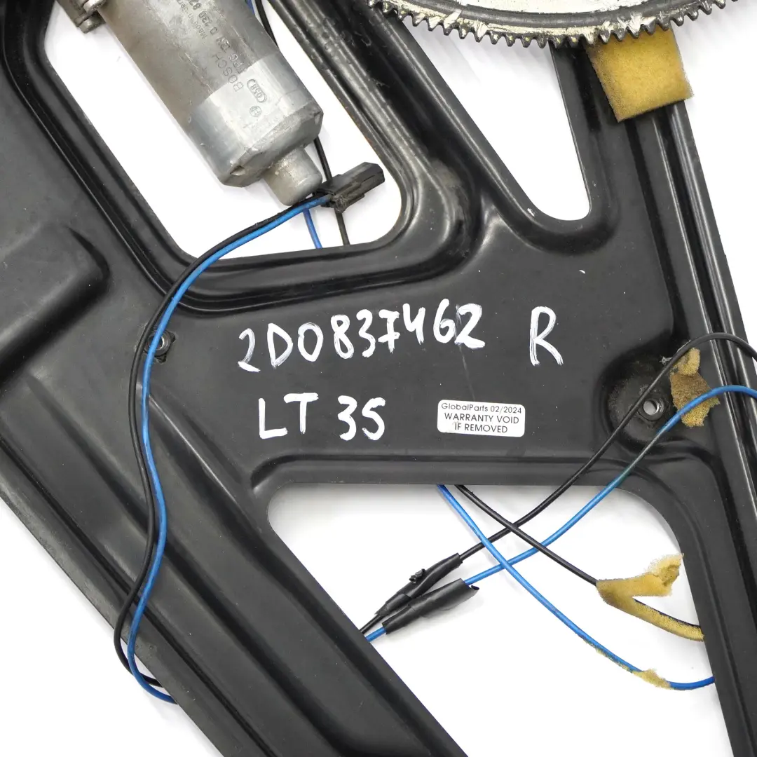 Fensterheber Mechanismus Motor Vordertür Rechts für VW Volkswagen LT 35 mit Teilenummer 2D0837462 VW Volkswagen LT 35 Fensterheber Mechanismus Motor Vordertür Rechts - SKU 2D0837462 - Teilenummer 2D0837462