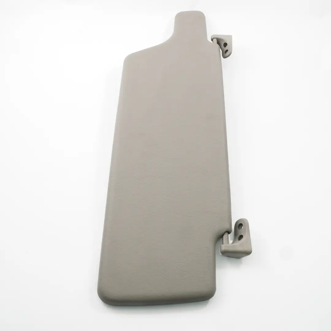 Parasole anteriore diritto interno cabina Grigio per Volkswagen LT con numero di parte 2D0857552A Volkswagen LT Parasole anteriore diritto interno cabina Grigio - SKU 2D0857552A - Numero di parte 2D0857552A