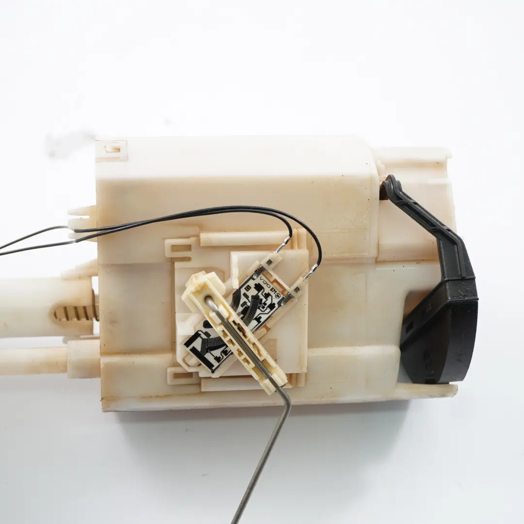 VW Volkswagen LT 35 AVR Kraftstoffpumpe Diesel-Kraftstoffgebereinheit - SKU 2D0919183B - Teilenummer 2D0919183B