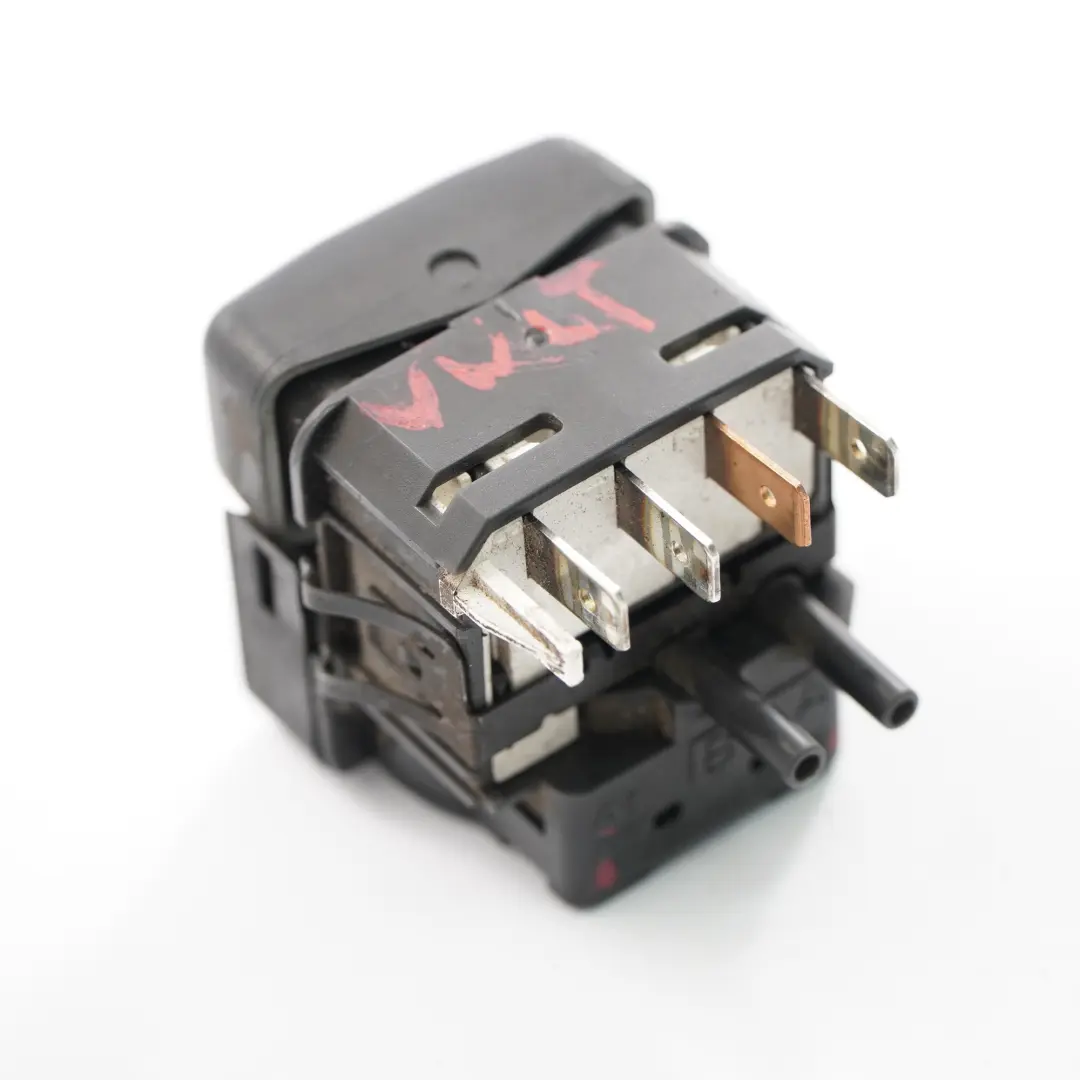 VW LT 35 Interrupteur réglage niveau des phares Contrôle phares antibrouillard - SKU 2D0959561G - Numéro de pièce 2D0959561G