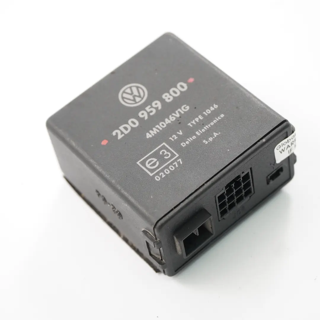 Door Module Central Locking System Module Unit to Volkswagen LT 35 with Part number 2D0959800 Volkswagen LT 35 Door Module Central Locking System Module Unit - SKU 2D0959800 - Part number 2D0959800