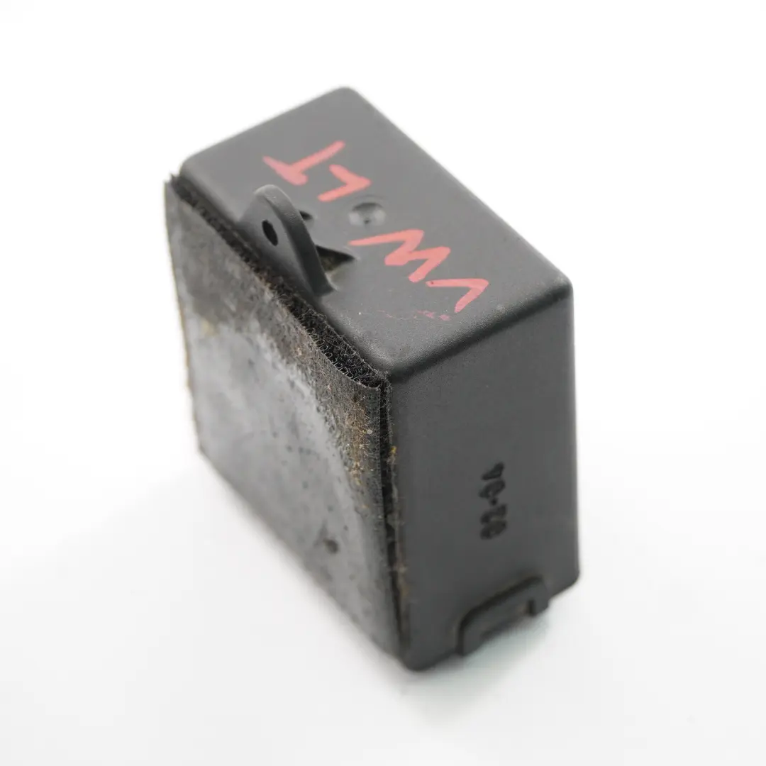 Door Module Central Locking System Module Unit to Volkswagen LT 35 with Part number 2D0959800 Volkswagen LT 35 Door Module Central Locking System Module Unit - SKU 2D0959800 - Part number 2D0959800