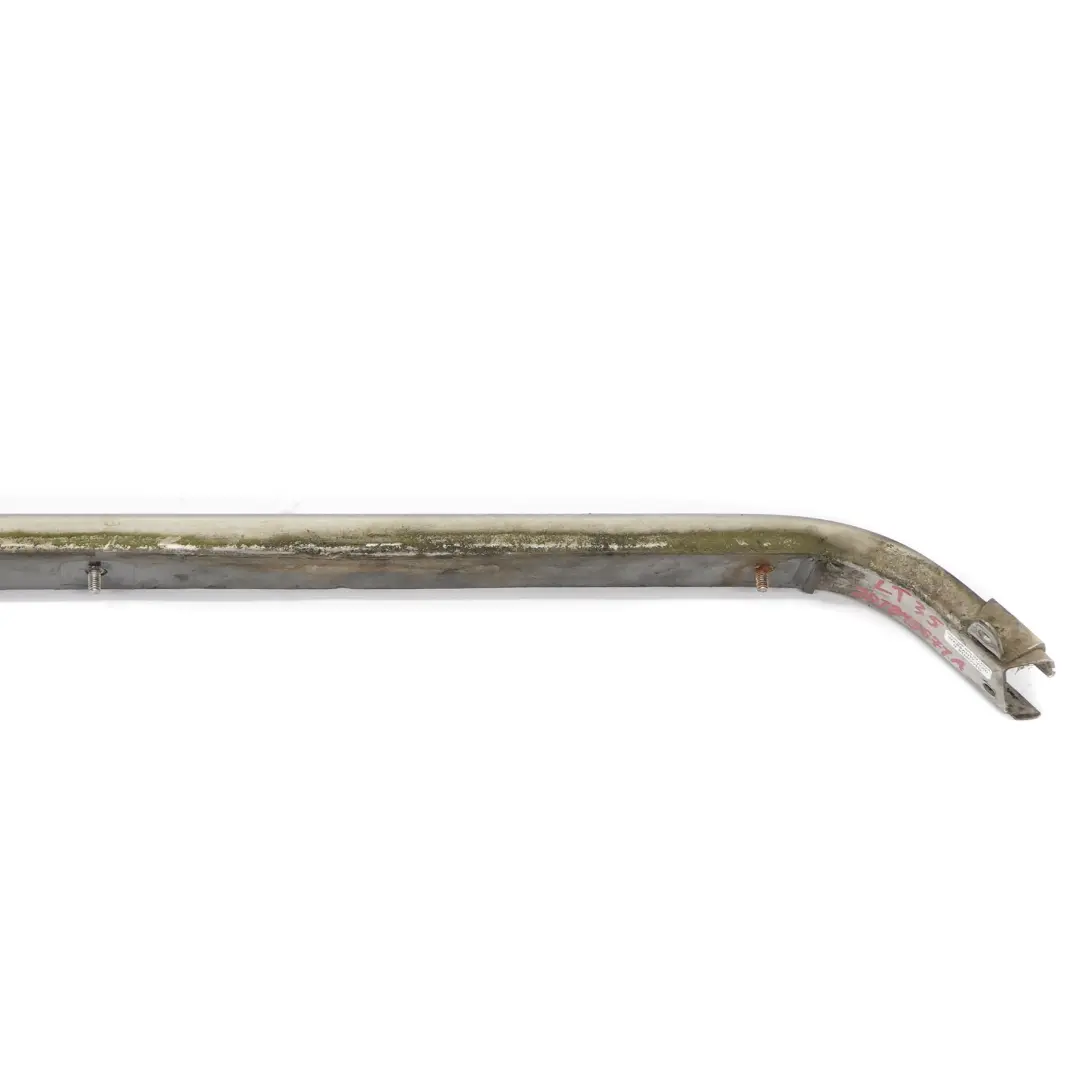 Rail porte latérale coulissante Guide gauche pour VW Volkswagen LT 35 à propos du numéro de pièce 2D1843871A VW Volkswagen LT 35 Rail porte latérale coulissante Guide gauche - SKU 2D1843871A - Numéro de pièce 2D1843871A