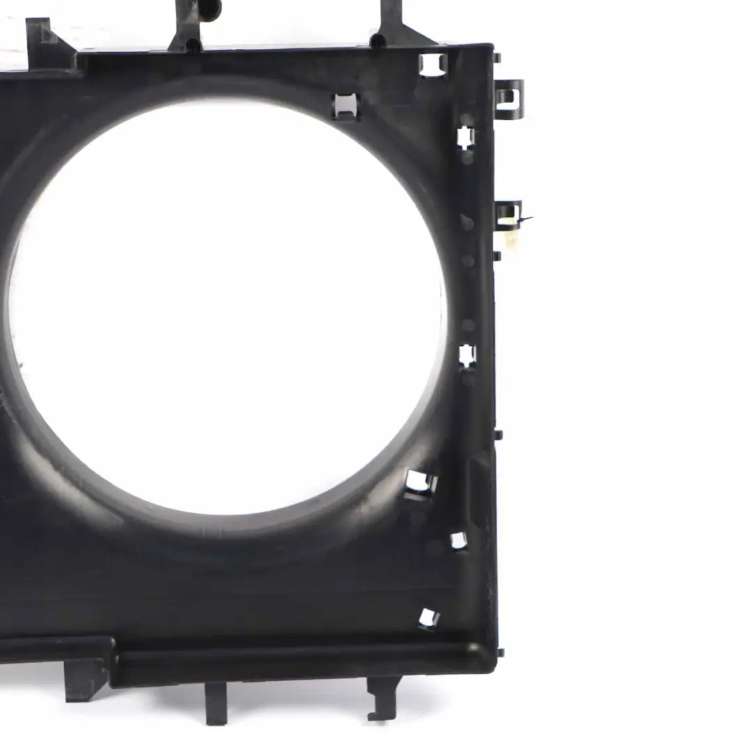Volkswagen VW Crafter 35 Radiator Fan Shroud Engine Radiator Holder - SKU 2E0121207H - Part number 2E0121207H