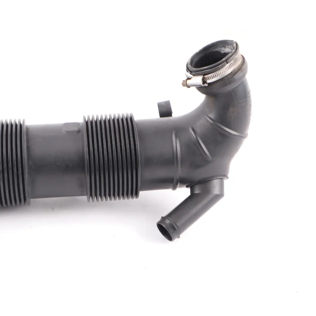 Przewód Wlotu Powietrza do VW Volkswagen Crafter 1 2.0 TDI Diesel o numerze 2E0129615K VW Volkswagen Crafter 1 2.0 TDI Diesel Przewód Wlotu Powietrza - SKU 2E0129615K - Numer Części 2E0129615K