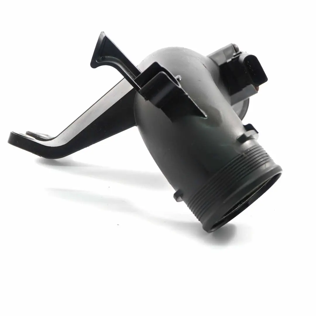 Tuyau admission air turbo refroidisseur diesel pour Volkswagen VW Crafter à propos du numéro de pièce 2E0145762A Volkswagen VW Crafter Tuyau admission air turbo refroidisseur diesel - SKU 2E0145762A - Numéro de pièce 2E0145762A