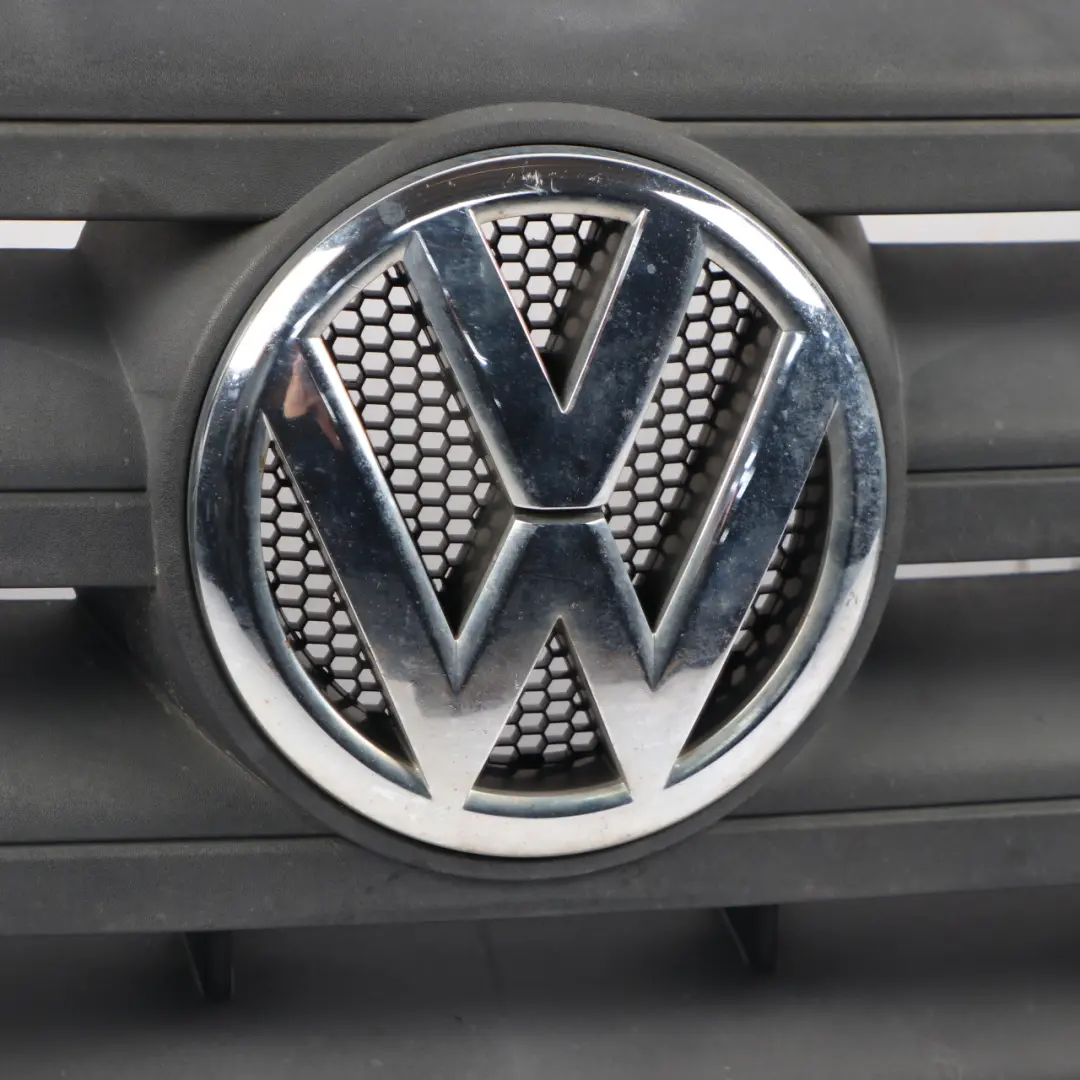VW Crafter 35 Pare-chocs avant Centre Grille supérieure Panneau - SKU 2E0853653E - Numéro de pièce 2E0853653E