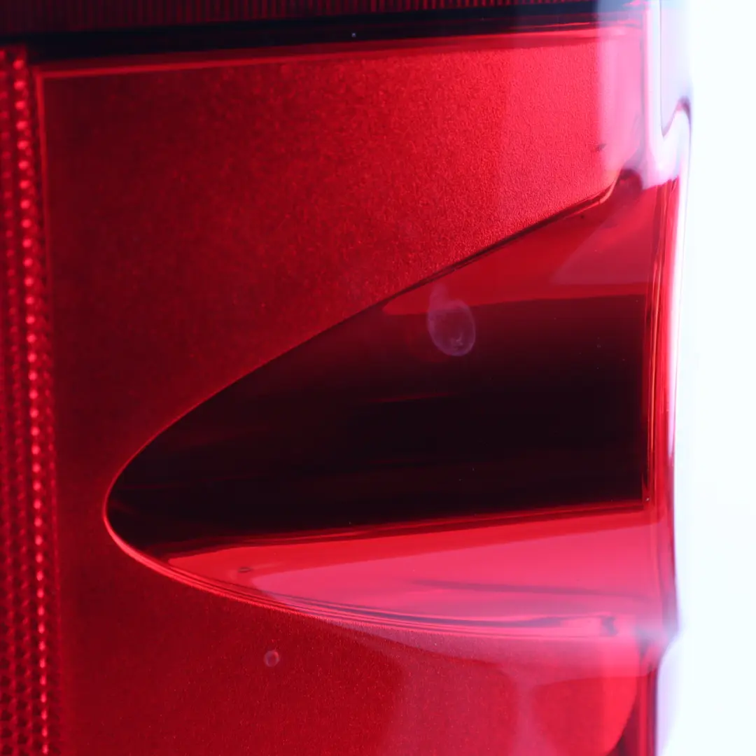 Volkswagen Crafter 1 Lampa Tylna Lewa Panel Boczny - SKU 2E0945095 - Numer Części 2E0945095