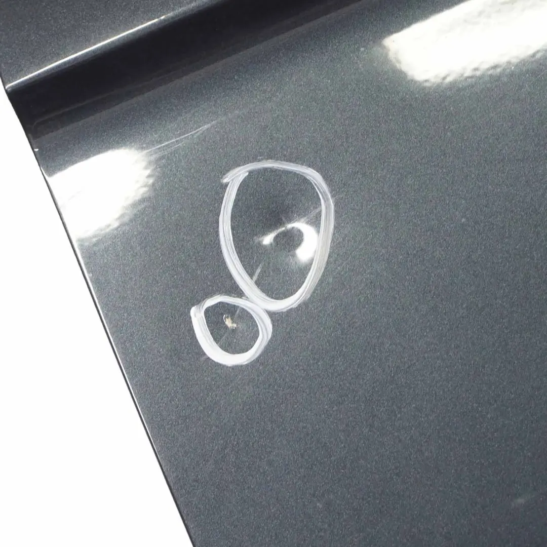 Drzwi Prawe Tylne Nachtschwarz do Volkswagen Crafter o numerze 2E1827092B Volkswagen Crafter Drzwi Prawe Tylne Nachtschwarz - SKU 2E1827092B-NAM - Numer Części 2E1827092B