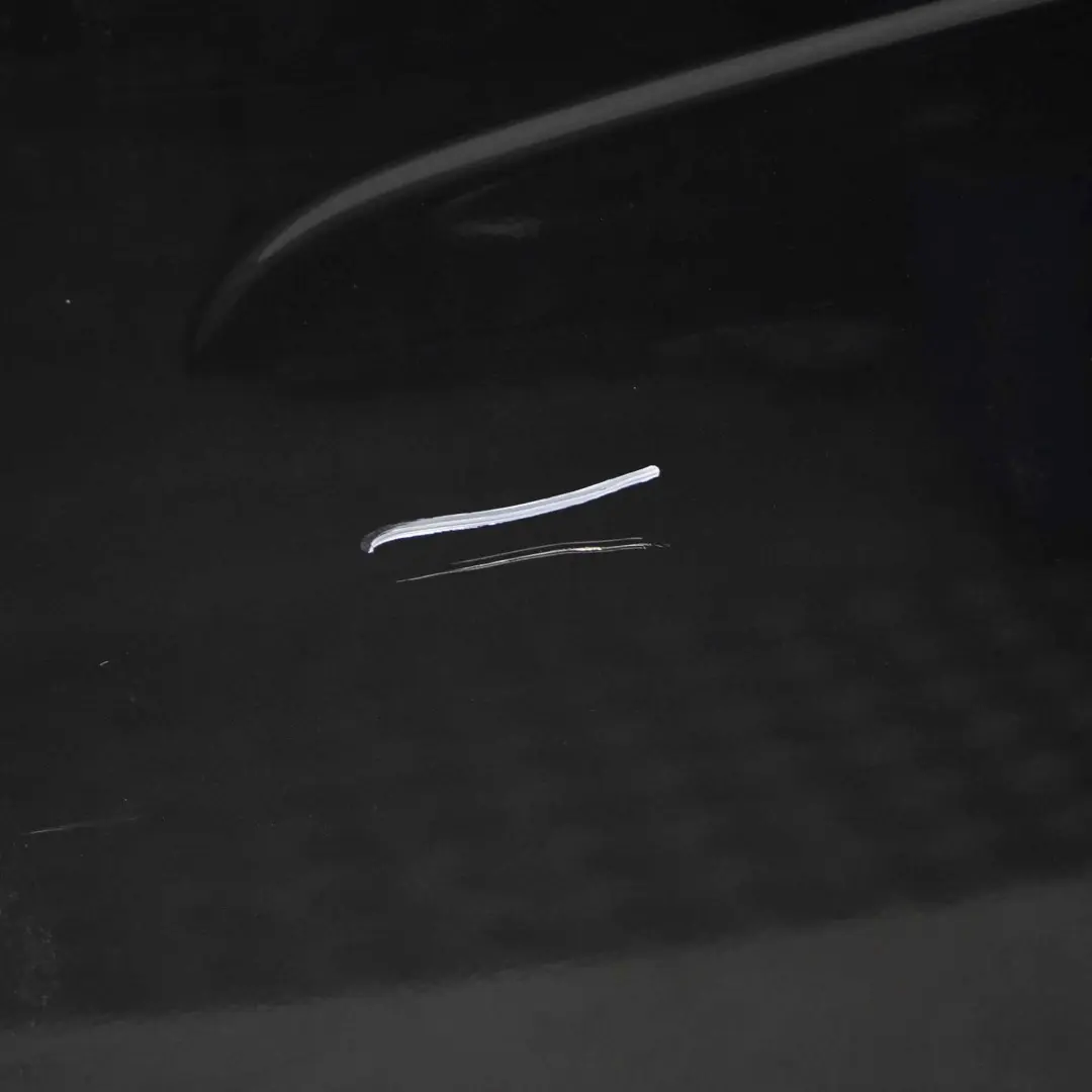 Drzwi Prawe Tylne Nachtschwarz do Volkswagen Crafter o numerze 2E1827092B Volkswagen Crafter Drzwi Prawe Tylne Nachtschwarz - SKU 2E1827092B-NAM - Numer Części 2E1827092B